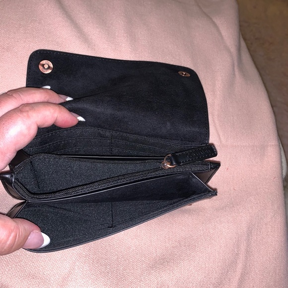 Calvin Klein wallet - Picture 6 of 7